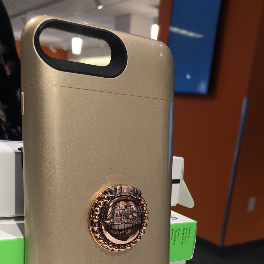Mophie Charging Case for iPhone 7 Plus and 8 Plus